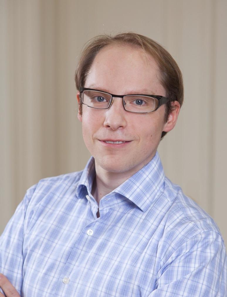 Priv.Doz. Dr.Dr. Daniel König-Castillo, MD, PhD