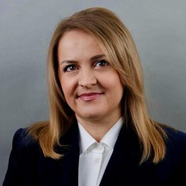 Dr. Linda Ziberi