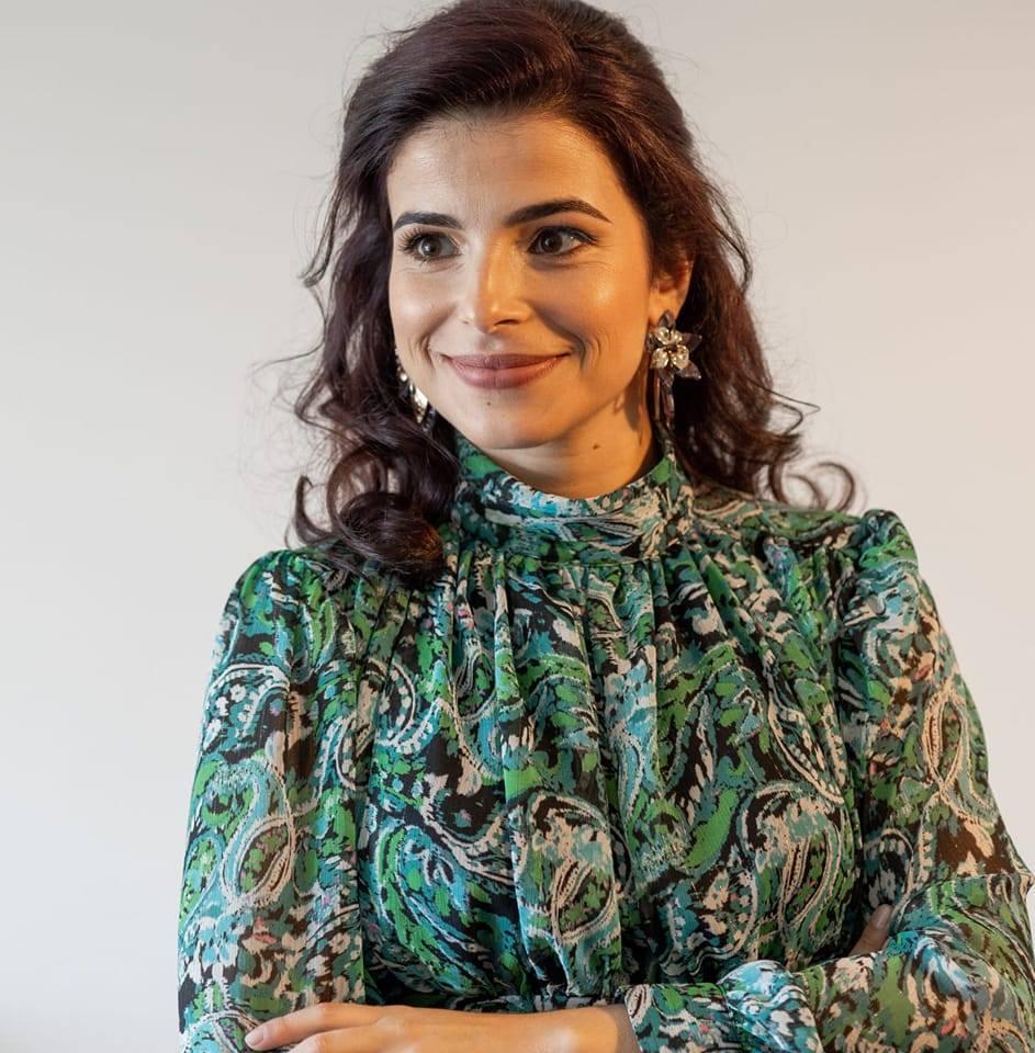Dr. Raquel Simões de Almeida